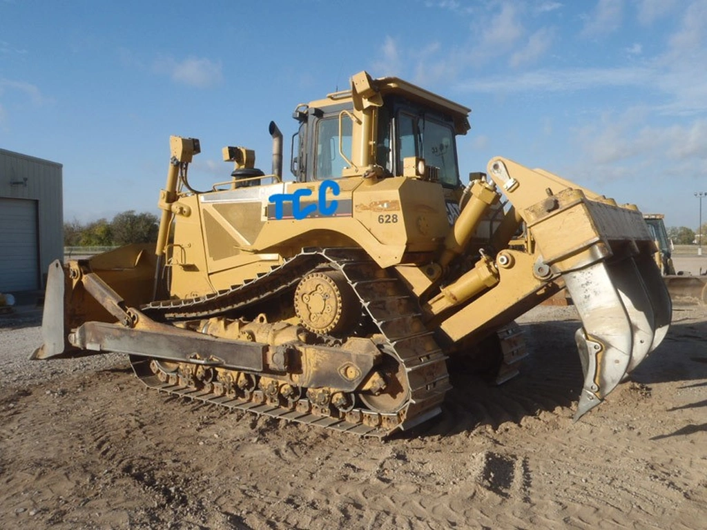 Бульдозер CAT D8T 2007 года, 1 рублей, Красноярск