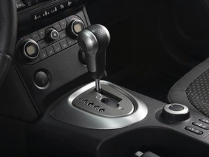 Внедорожник Nissan Qashqai+2 2008 года, 980000 рублей, Омск