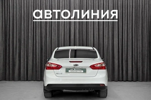 Седан Ford Focus 2013 года, 750000 рублей, Красноярск