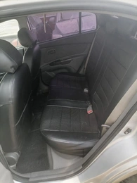 Хетчбэк Kia Rio 2011 года, 739200 рублей, Красноярск