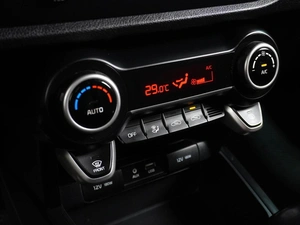 Седан Kia Rio 2017 года, 1469000 рублей, Воронеж