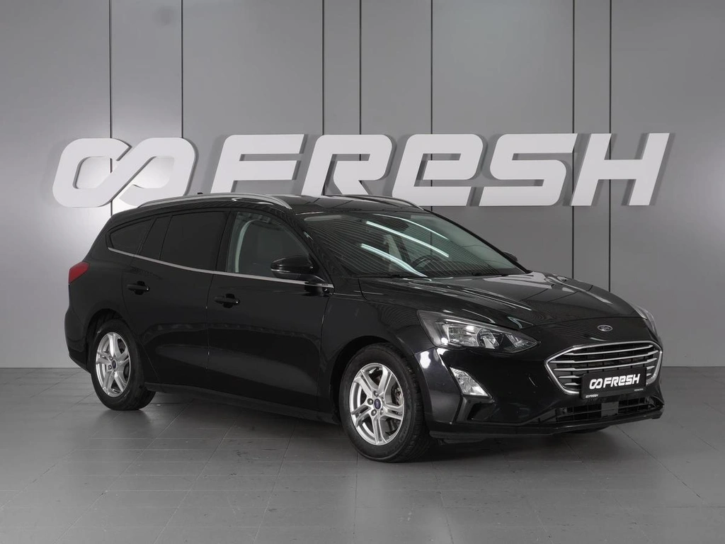 Универсал Ford Focus 2019 года, 1298000 рублей, Красный Пахарь