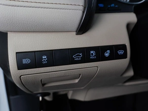 Седан Toyota Camry 2021 года, 2949000 рублей, Тюмень