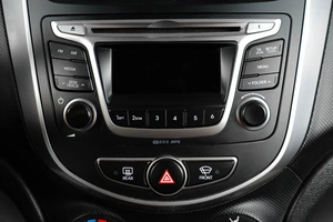 Седан Hyundai Solaris 2016 года, 1279000 рублей, Тюмень