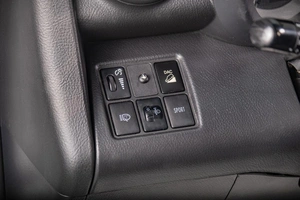 Внедорожник Toyota RAV4 2010 года, 1149000 рублей, Томск