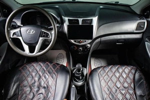 Хетчбэк Hyundai Solaris 2012 года, 559000 рублей, Сургут