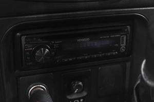 Внедорожник Chevrolet Niva 2011 года, 529000 рублей, Новокузнецк