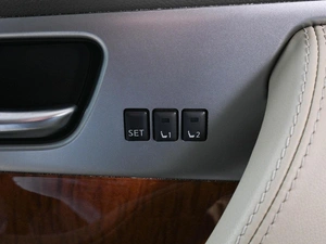 Внедорожник Infiniti QX70 2014 года, 2699000 рублей, Ростов-на-Дону