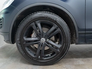 Внедорожник Volkswagen Touareg 2017 года, 3400000 рублей, Красноярск