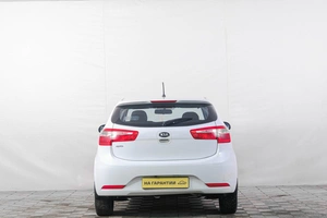 Хетчбэк Kia Rio 2014 года, 869000 рублей, Кемерово