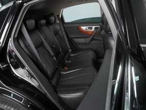 Внедорожник Infiniti QX70 2015 года, 2430000 рублей, Красный Пахарь