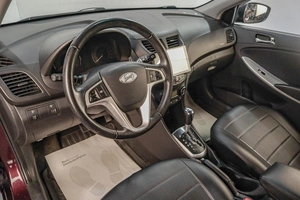 Хетчбэк Hyundai Solaris 2012 года, 899000 рублей, Челябинск