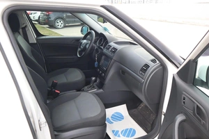 Внедорожник Skoda Yeti 2013 года, 900000 рублей, Мирное