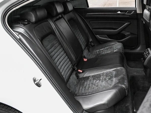 Седан Volkswagen Passat 2016 года, 2099000 рублей, Кирилловка