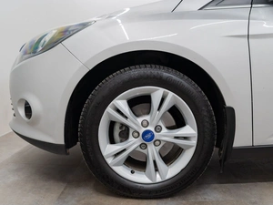 Универсал Ford Focus 2012 года, 920000 рублей, Красноярск