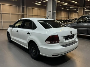 Седан Volkswagen Polo 2019 года, 967000 рублей, Красноярск