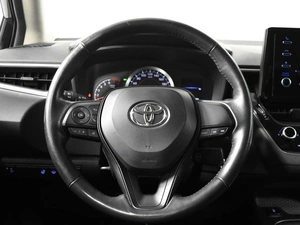 Седан Toyota Corolla 2020 года, 1648300 рублей, Казань