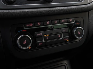 Внедорожник Volkswagen Tiguan 2014 года, 2550000 рублей, Краснодар