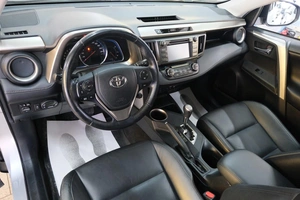 Внедорожник Toyota RAV4 2014 года, 2599000 рублей, Омск