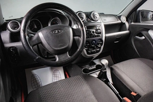 Лифтбек ВАЗ (LADA) Granta 2015 года, 499000 рублей, Сургут