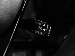 Пикап Toyota Hilux 2023 года, 6299000 рублей, Ростов-на-Дону