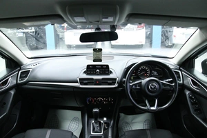 Седан Mazda Axela 2016 года, 1278000 рублей, Солонцы