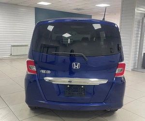Минивэн Honda Freed 2015 года, 1299000 рублей, Ачинск