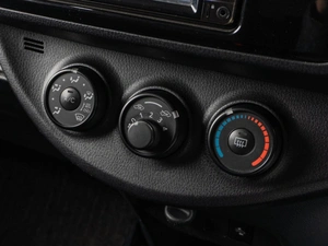 Хетчбэк Toyota Vitz 2019 года, 969000 рублей, Тюмень