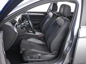 Седан Volkswagen Passat 2020 года, 2399046 рублей, Москва