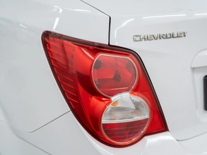 Седан Chevrolet Aveo 2013 года, 710000 рублей, Красноярск