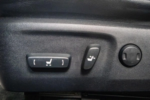 Седан Toyota Camry 2016 года, 2309000 рублей, Сургут