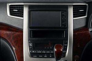 Минивэн Toyota Alphard 2010 года, 2189000 рублей, Челябинск