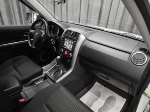 Внедорожник Suzuki Grand Vitara 2013 года, 1570000 рублей, Красноярск