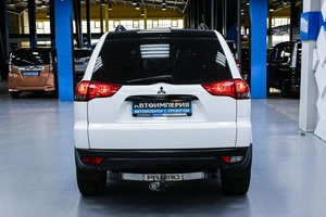 Внедорожник Mitsubishi Pajero Sport 2014 года, 1800000 рублей, Солонцы