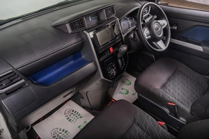 Минивэн Toyota Roomy 2019 года, 1179000 рублей, Томск
