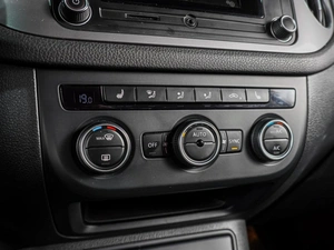 Внедорожник Volkswagen Tiguan 2016 года, 1589000 рублей, Воронеж