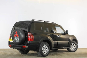 Внедорожник Mitsubishi Pajero 2006 года, 1149000 рублей, Тюмень