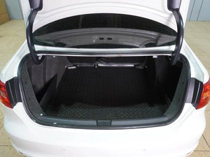 Седан Volkswagen Jetta 2013 года, 1039000 рублей, Воронеж