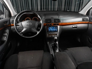 Седан Toyota Avensis 2007 года, 637000 рублей, Тюмень