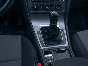 Хетчбэк Volkswagen Golf 2014 года, 1019000 рублей, Петрозаводск