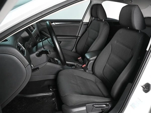 Седан Volkswagen Jetta 2012 года, 1179000 рублей, Аксай