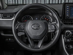 Внедорожник Toyota RAV4 2019 года, 2799000 рублей, Ставрополь