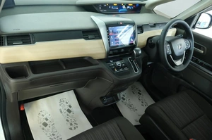 Минивэн Honda Freed 2019 года, 1689000 рублей, Омск