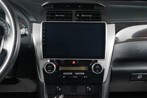 Седан Toyota Camry 2014 года, 1629000 рублей, Тюмень