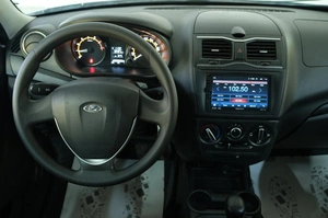 Седан ВАЗ (LADA) Granta 2019 года, 639000 рублей, Омск