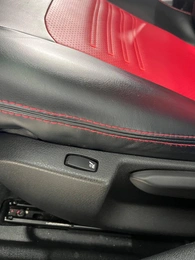 Седан Renault Logan Stepway 2020 года, 1300000 рублей, Кострома