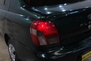 Седан Toyota Platz 2000 года, 499000 рублей, Новокузнецк