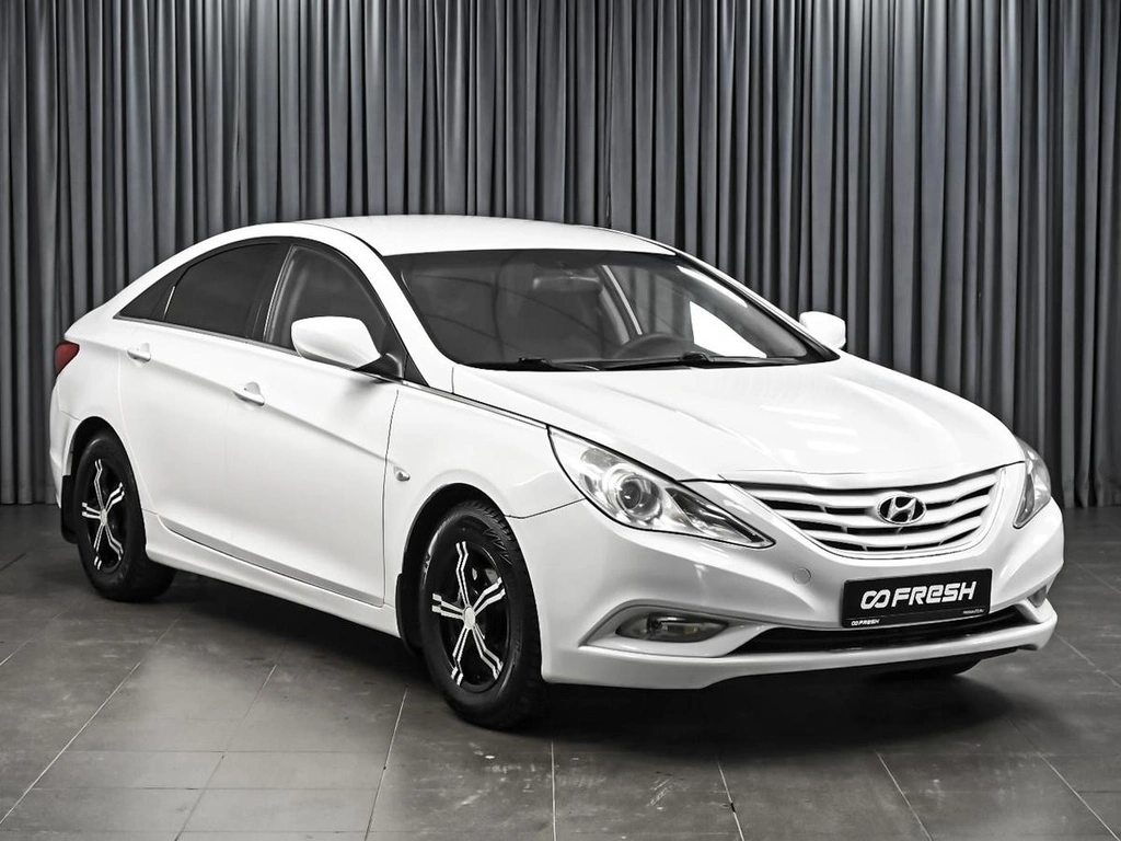 Седан Hyundai Sonata 2011 года, 1078000 рублей, Ставрополь