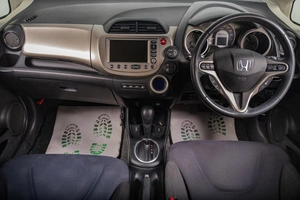 Хетчбэк Honda Fit 2012 года, 849000 рублей, Томск