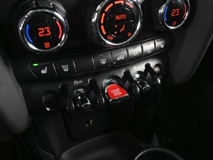 Хетчбэк MINI Cooper 2020 года, 2390000 рублей, Ростов-на-Дону